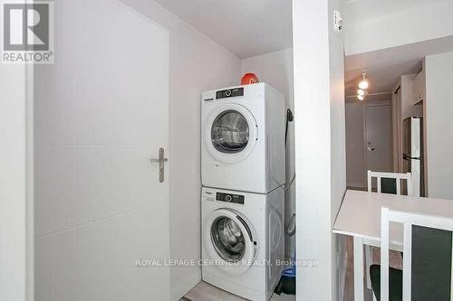 314 - 257 Hemlock Street W, Waterloo, ON - Indoor Photo Showing Laundry Room