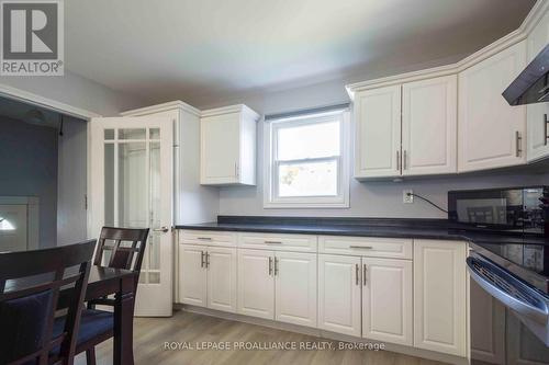 4 George Street, Quinte West, ON - Indoor Photo Showing Kitchen