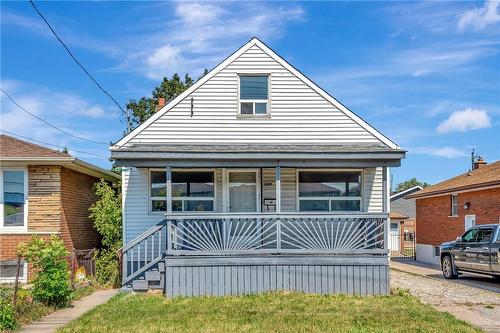 2009 Brampton Street, Hamilton, ON - Outdoor With Deck Patio Veranda