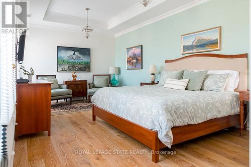 902 - 4000 Creekside Drive, Hamilton (Dundas), ON - Indoor Photo Showing Bedroom