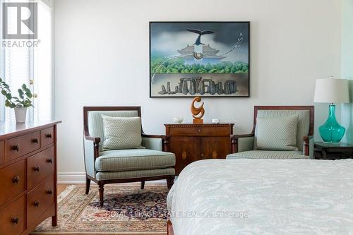 902 - 4000 Creekside Drive, Hamilton, ON - Indoor Photo Showing Bedroom