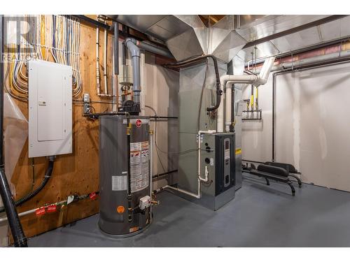 2196 Aster Court, Kamloops, BC - Indoor Photo Showing Basement