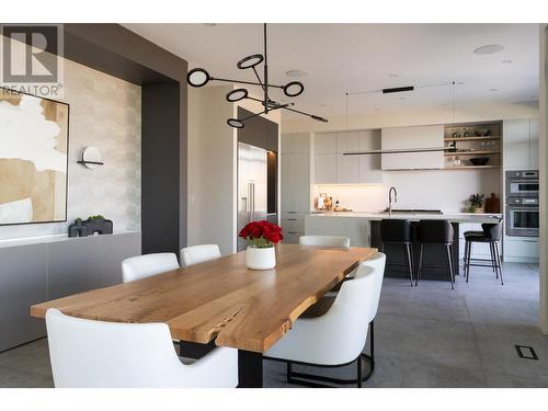 2196 Aster Court, Kamloops, BC - Indoor Photo Showing Dining Room