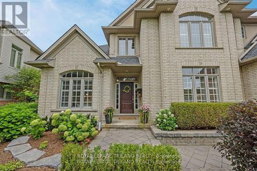 1411 Shore Road, London, ON - Outdoor With Facade