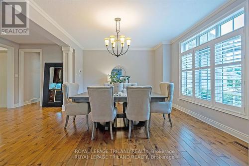 1411 Shore Road, London, ON - Indoor Photo Showing Dining Room