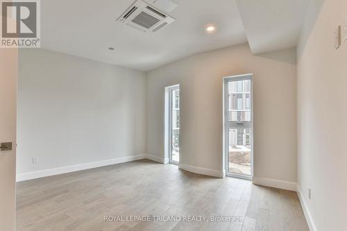 Unit B - 2050 Linkway Boulevard, London, ON - Indoor Photo Showing Other Room