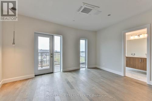 Unit B - 2050 Linkway Boulevard, London, ON - Indoor Photo Showing Other Room