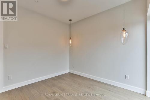 Unit B - 2050 Linkway Boulevard, London, ON - Indoor Photo Showing Other Room