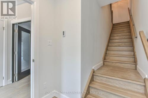 Unit B - 2050 Linkway Boulevard, London, ON - Indoor Photo Showing Other Room