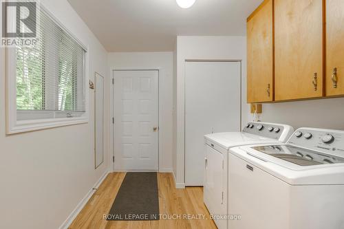 46 Brook Avenue, Tiny, ON - Indoor Photo Showing Laundry Room