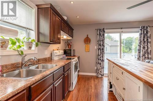 23 Holland Lane, Cambridge-Narrows, NB - Indoor Photo Showing Kitchen With Double Sink