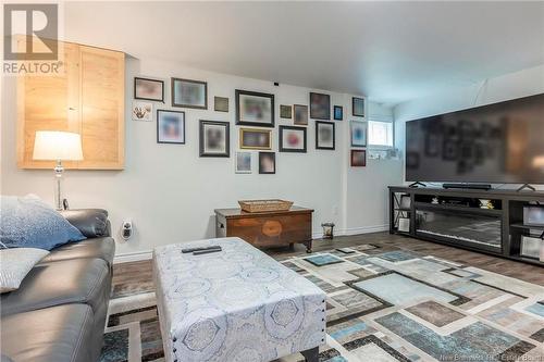 23 Holland Lane, Cambridge-Narrows, NB - Indoor Photo Showing Living Room