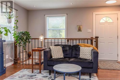 23 Holland Lane, Cambridge-Narrows, NB - Indoor Photo Showing Living Room