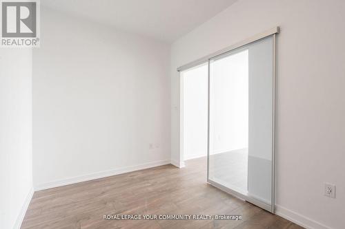 803 - 2433 Dufferin Street, Toronto (Briar Hill-Belgravia), ON - Indoor Photo Showing Other Room