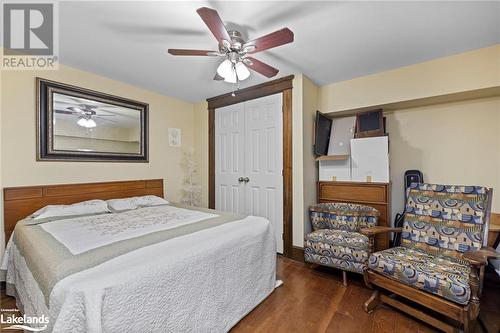 12 Lakeshore Road, Mckellar, ON - Indoor Photo Showing Bedroom