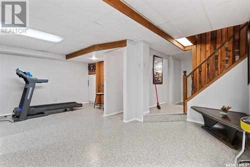 6139 7Th Avenue N, Regina, SK - Indoor Photo Showing Gym Room