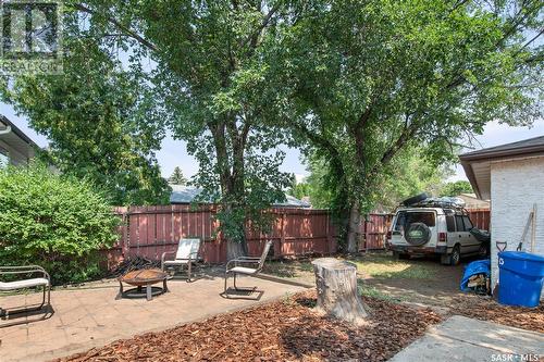 6139 7Th Avenue N, Regina, SK - Outdoor With Backyard