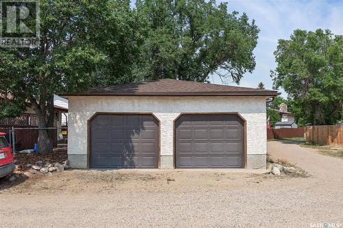 6139 7Th Avenue N, Regina, SK - Outdoor