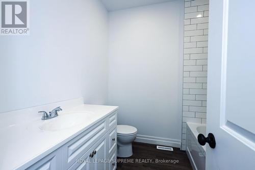 231 Waterloo Street, London, ON - Indoor Photo Showing Bathroom