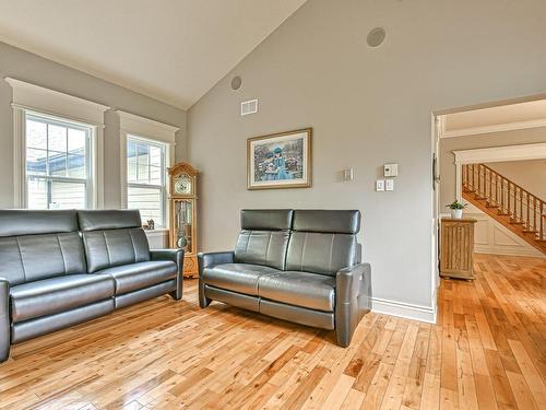 Living room - 164 Ch. Du Mont-Catherine, Sainte-Agathe-Des-Monts, QC - Indoor Photo Showing Living Room