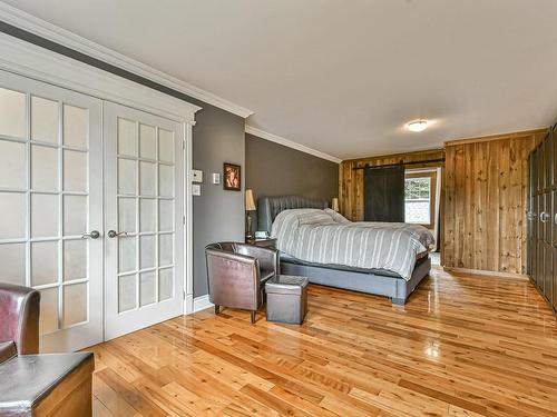 Master bedroom - 164 Ch. Du Mont-Catherine, Sainte-Agathe-Des-Monts, QC - Indoor Photo Showing Bedroom