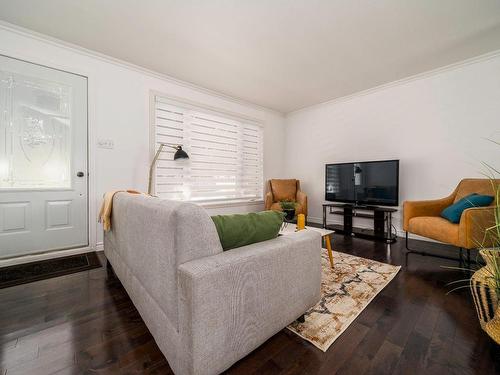 Salon - 710 Av. Glazier, Québec (Les Rivières), QC - Indoor Photo Showing Living Room