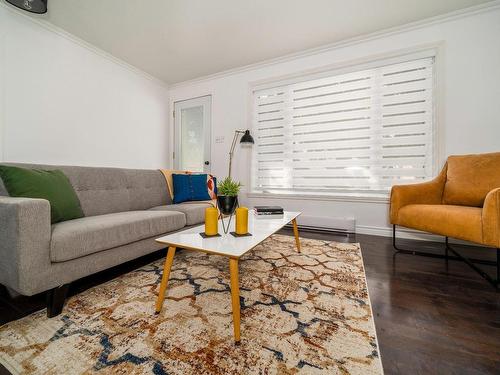 Salon - 710 Av. Glazier, Québec (Les Rivières), QC - Indoor Photo Showing Living Room