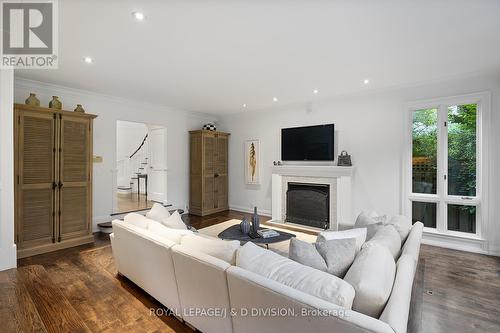 40 Glenview Avenue, Toronto (Lawrence Park South), ON - Indoor Photo Showing Living Room With Fireplace