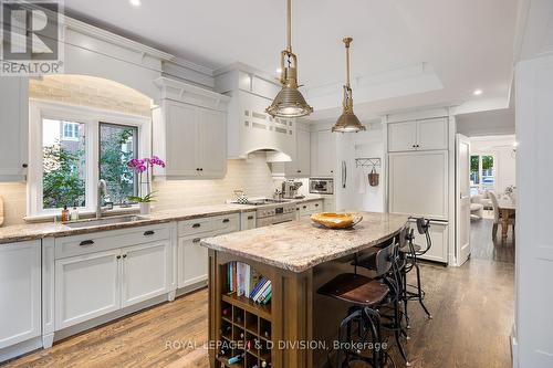 40 Glenview Avenue, Toronto (Lawrence Park South), ON - Indoor Photo Showing Kitchen With Upgraded Kitchen