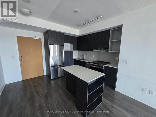 1508 - 2520 Eglinton Avenue W, Mississauga (Central Erin Mills), ON - Indoor Photo Showing Kitchen With Upgraded Kitchen