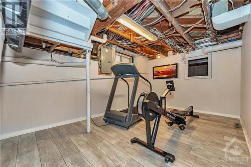 81 Renfrew Avenue, Ottawa, ON - Indoor Photo Showing Gym Room