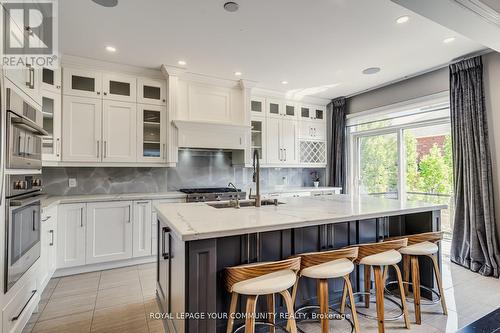 55 Newhouse Boulevard, Caledon, ON - Indoor Photo Showing Kitchen With Double Sink With Upgraded Kitchen