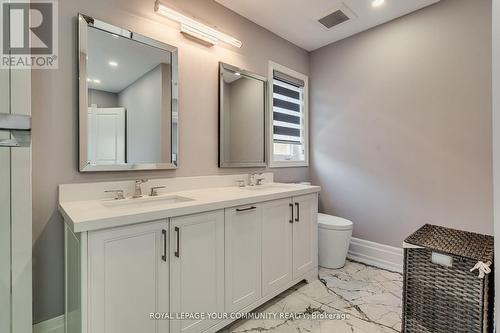 55 Newhouse Boulevard, Caledon, ON - Indoor Photo Showing Bathroom