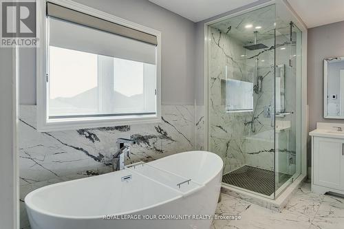 55 Newhouse Boulevard, Caledon, ON - Indoor Photo Showing Bathroom