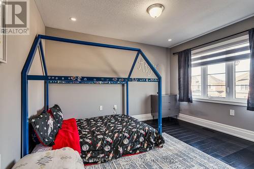 55 Newhouse Boulevard, Caledon, ON - Indoor Photo Showing Bedroom