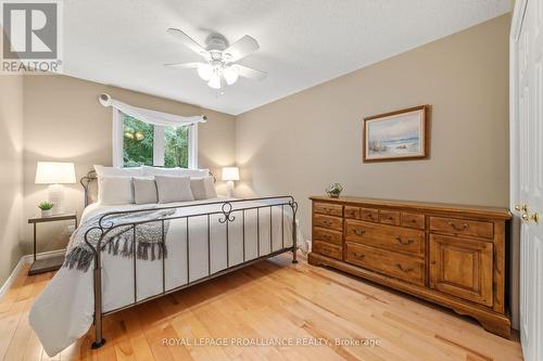 33 Yuill Crescent, Prince Edward County (Ameliasburgh), ON - Indoor Photo Showing Bedroom