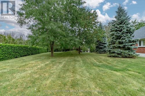 33 Yuill Crescent, Prince Edward County (Ameliasburgh), ON - Outdoor