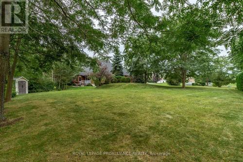 33 Yuill Crescent, Prince Edward County (Ameliasburgh), ON - Outdoor