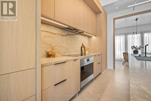 48 Shaftesbury Avenue, Toronto (Rosedale-Moore Park), ON - Indoor Photo Showing Kitchen With Upgraded Kitchen