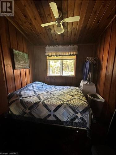 85 Red Cedar Road, Temagami, ON - Indoor Photo Showing Bedroom