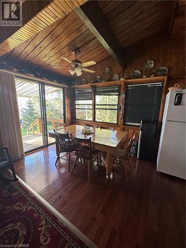 85 Red Cedar Road, Temagami, ON - Indoor Photo Showing Dining Room