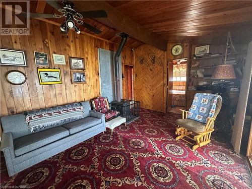 85 Red Cedar Road, Temagami, ON - Indoor Photo Showing Other Room