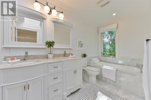 90 St Hubert Avenue, Toronto (East York), ON - Indoor Photo Showing Bathroom