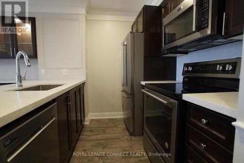 3625 - 135 Village Green Square, Toronto, ON - Indoor Photo Showing Kitchen