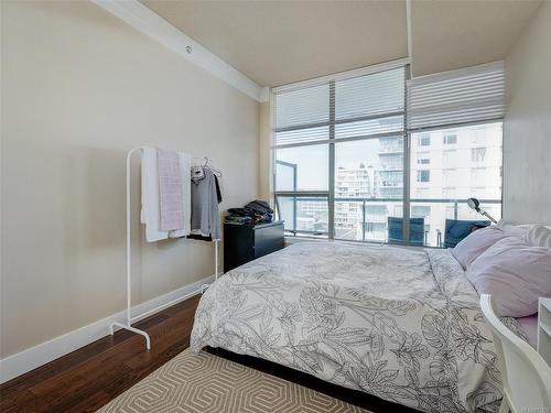 907-845 Yates St, Victoria, BC - Indoor Photo Showing Bedroom