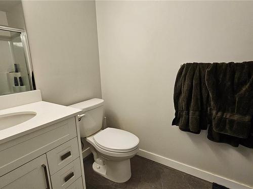 204-2843 Jacklin Rd, Langford, BC - Indoor Photo Showing Bathroom