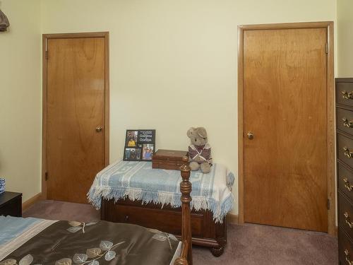 432 Leland Avenue S, Thunder Bay, ON - Indoor Photo Showing Bedroom