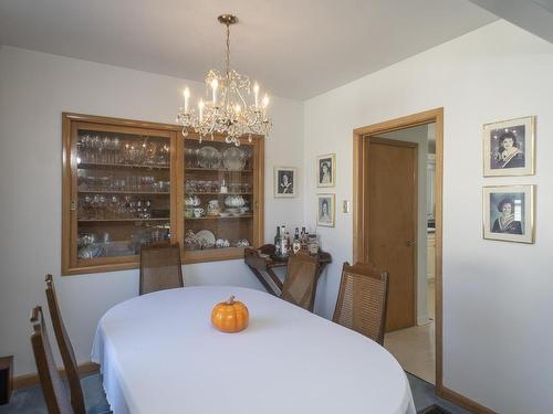 432 Leland Avenue S, Thunder Bay, ON - Indoor Photo Showing Dining Room