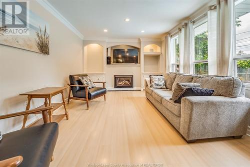 3260 Randolph, Windsor, ON - Indoor Photo Showing Living Room With Fireplace