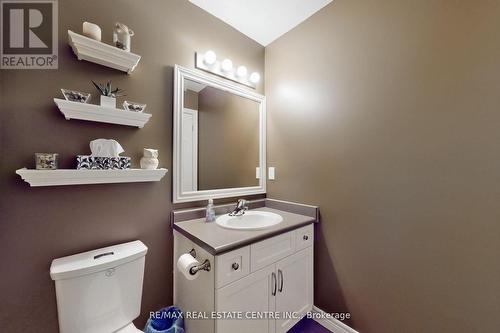 19 Mussen Street, Guelph, ON - Indoor Photo Showing Bathroom